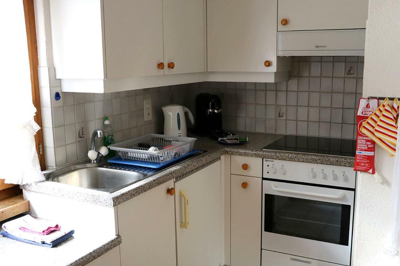 Chesa Dominium Apartment Berguen ภายนอก รูปภาพ